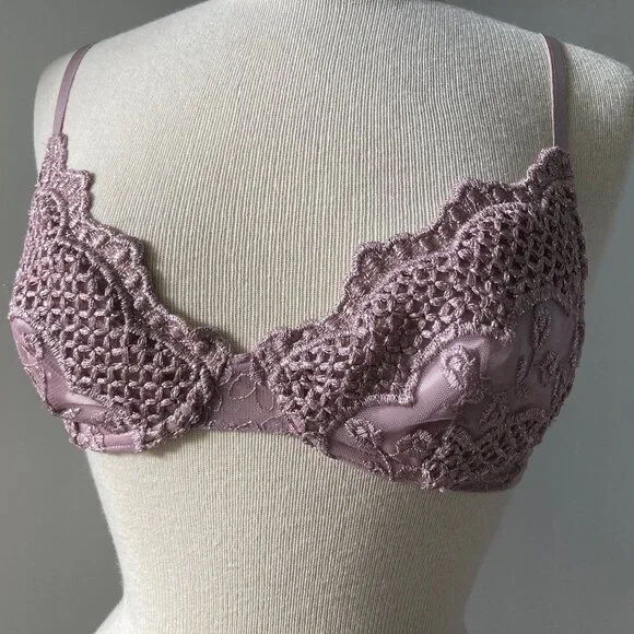 Victoria Secret Pink Metalic Mesh & Embroidery Demi Bra - Picture 2 of 10